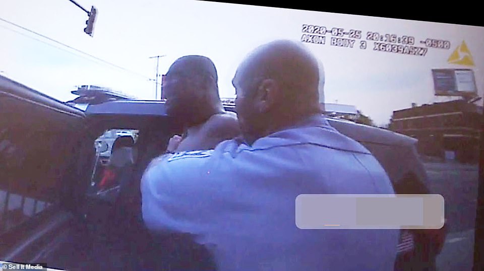While still in the car, Floyd says for the first time the line that has become synonymous with his death. 