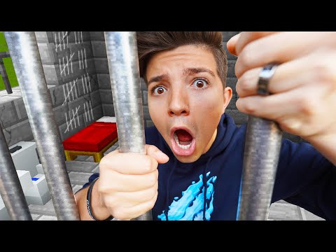 I spent 24 HOURS in Minecraft Prison! (Extreme Minecraft Prison Escape)